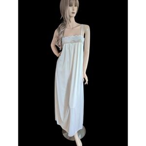 Vintage 80s Pale Cream Nylon Lace Maxi Nightgown Dress Small Coquette Sleepwear